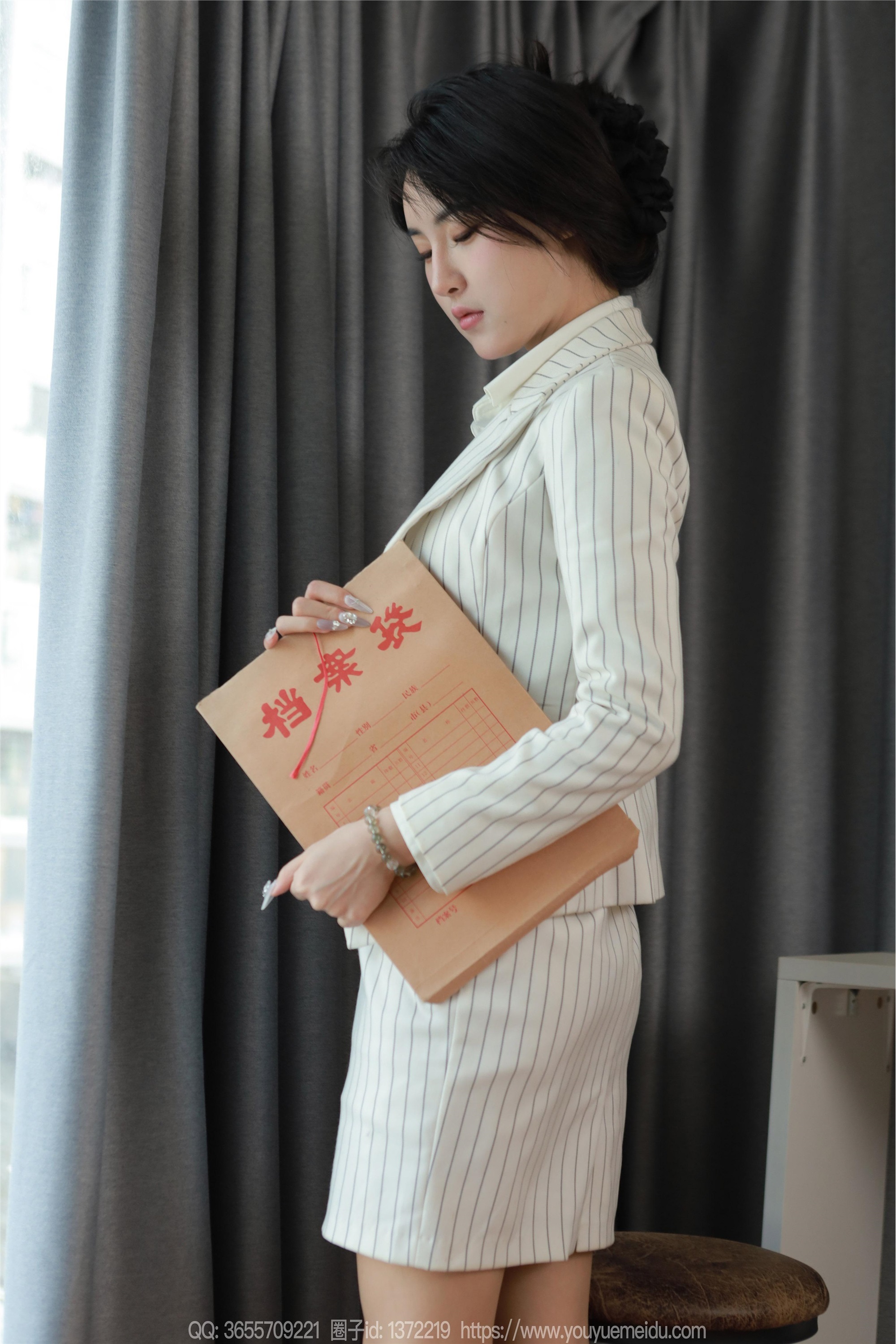 IESS异思趣向  2025.02.20 丝享家 1982 小宝《职场小白（上）》